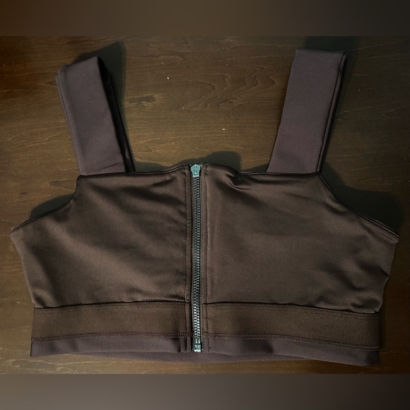 Alo airlift fast bra - Picture 8 of 8